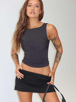 Sparky Mid-Rise Skort Schwarz