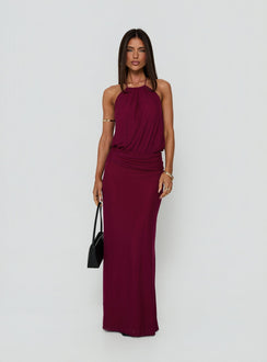 Casperina gerafftes Neckholder-Maxikleid Berry