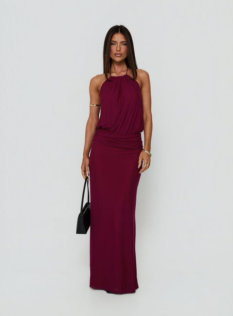 Casperina gerafftes Neckholder-Maxikleid Berry