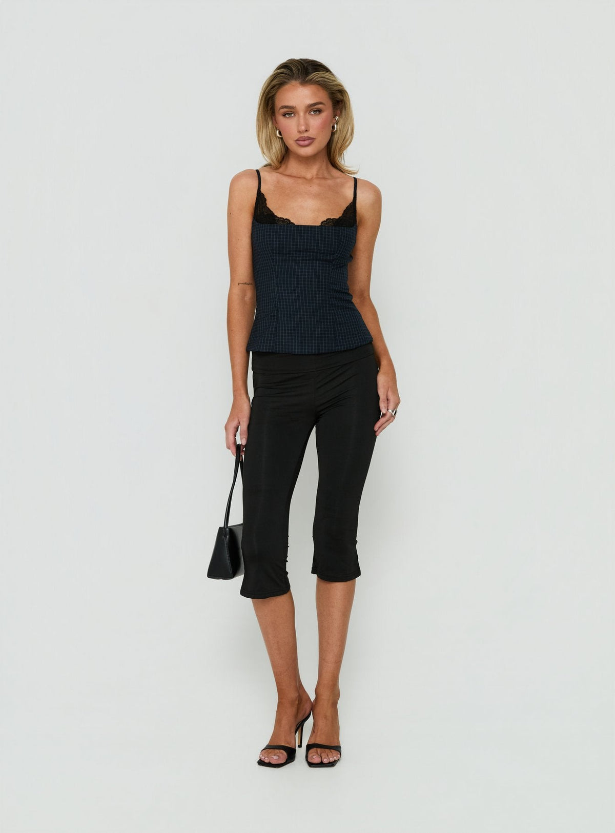 Avedon Foldover Waist Capri Trousers Black