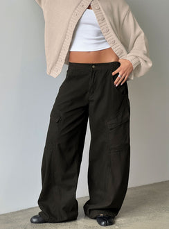 Selective Memory Low-Rise Wide-Leg Cargohose Dunkelanthrazit