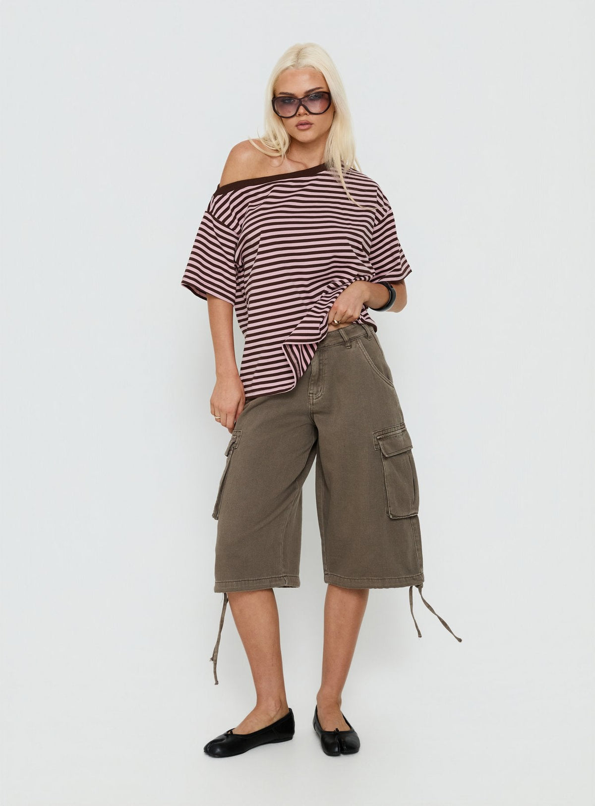 Settle Down One-Shoulder-Top Rosa/Schoko gestreift
