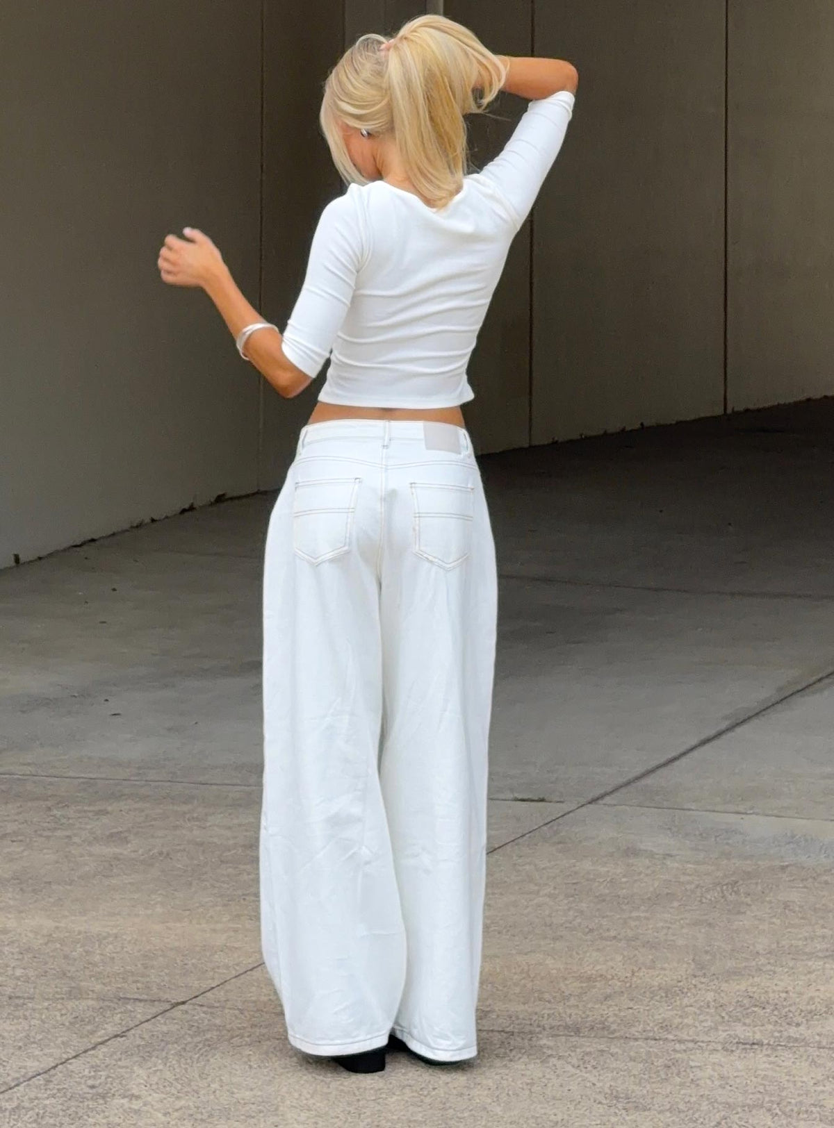 Naylor Mid Rise Wide Leg Jeans Creme