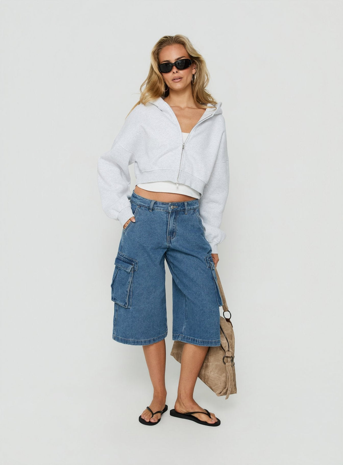 Hudsen Longline Cargo Denim Jorts Mittelblaue Waschung