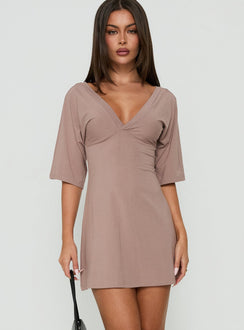 Reyya 3/4-Arm V-Ausschnitt Minikleid Taupe