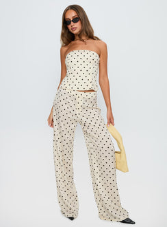 Powdered Sugar Trägerloses Co-Ord Cremefarbene Polka