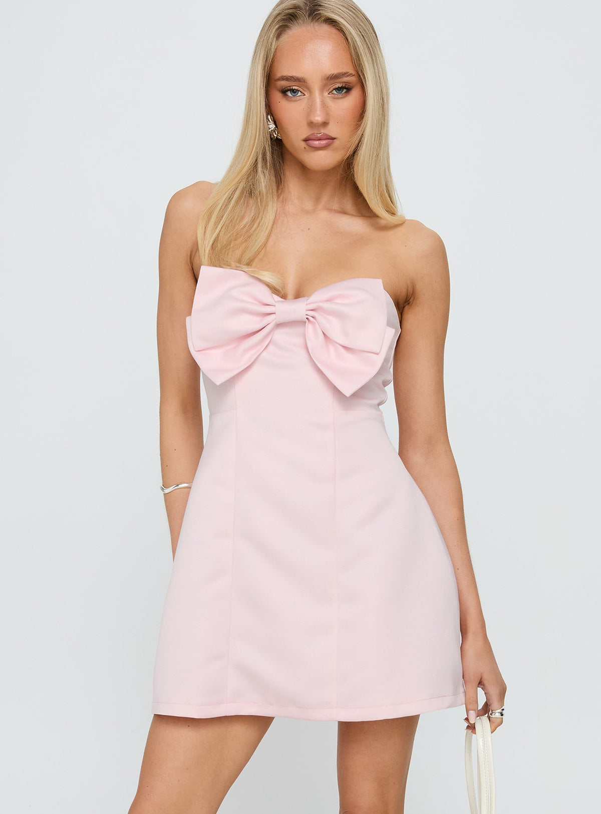 Genevie Trägerloses Mini-Kleid mit Schleife an der Brust Hellrosa