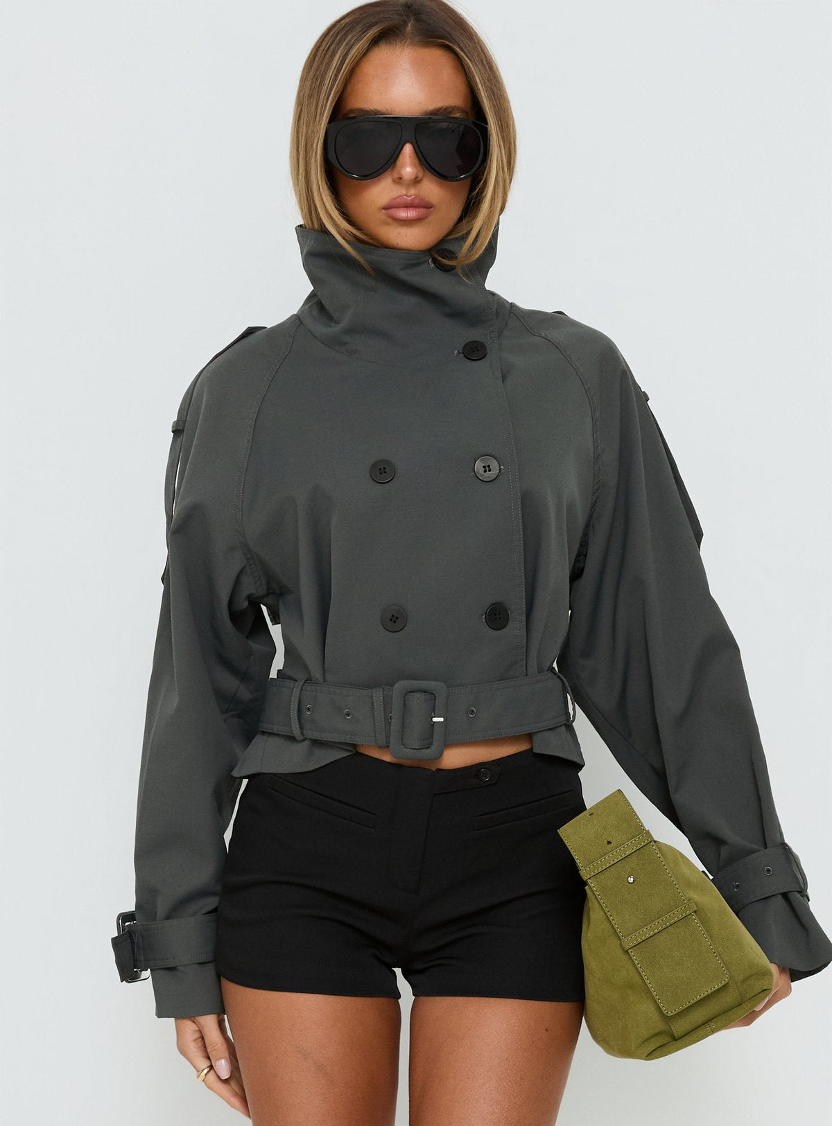 Kurzer Trenchcoat Blanc, oliv
