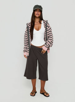 Aubry Oversized Hoodie aus Strick mit rosa Streifen