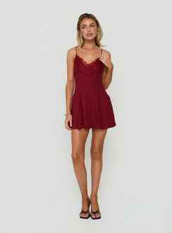 Bloomie Lace Godet Minikleid Kirschlack