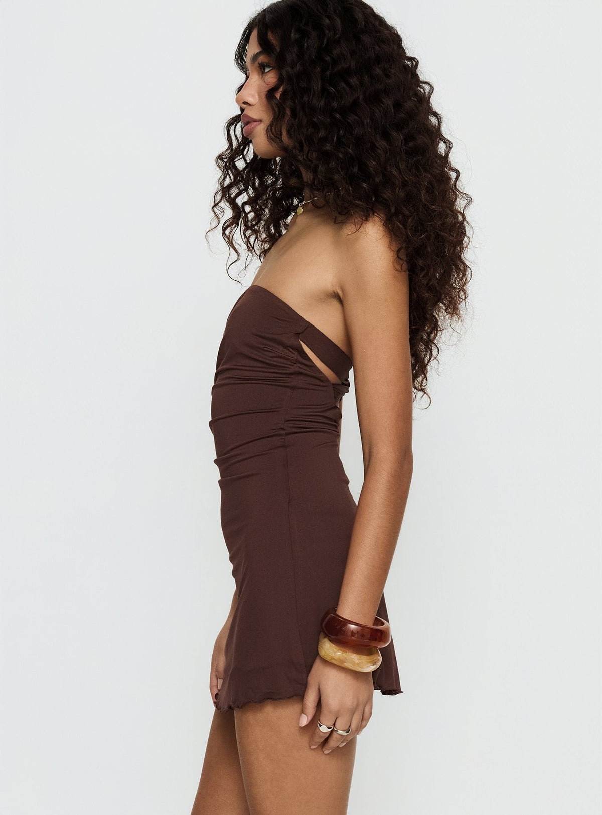 Mykah Trägerloses Mini-Rüschenkleid Braun