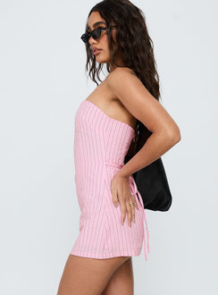 Yumiko trägerloser Romper Pink