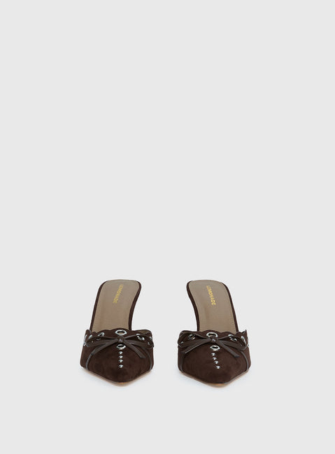 Charisma Pointed Toe Heels Brown