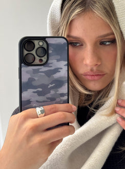 Amelie iPhone Hülle Pink Camouflage