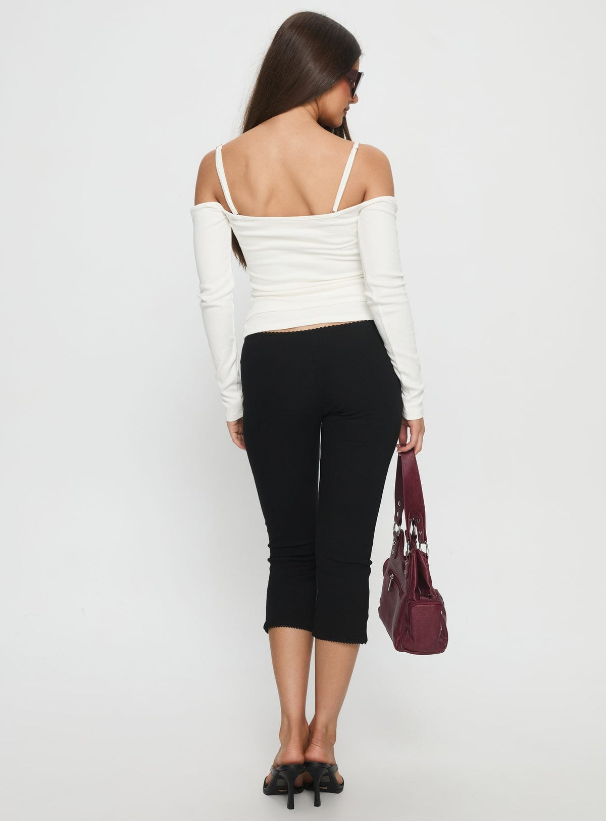 Baseline Ripp-Caprihose Schwarz Petite