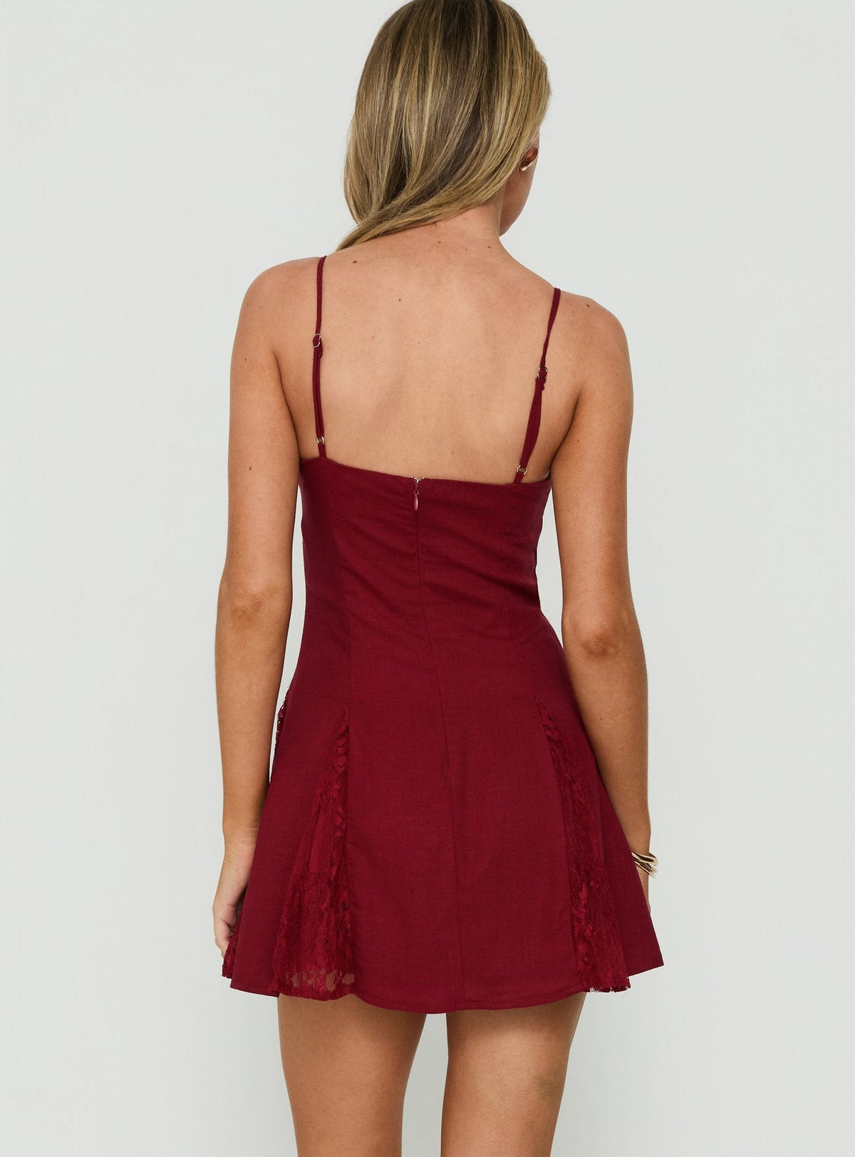 Bloomie Lace Godet Minikleid Kirschlack