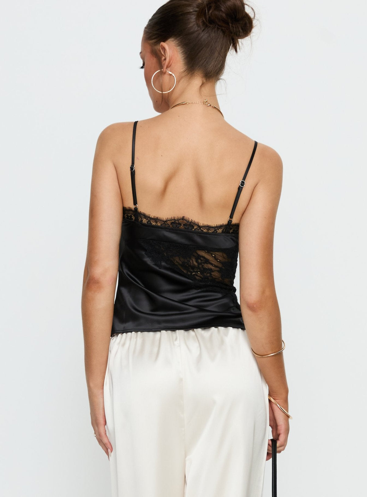 Annamari Satin-Spitzen-Cami-Top Schwarz