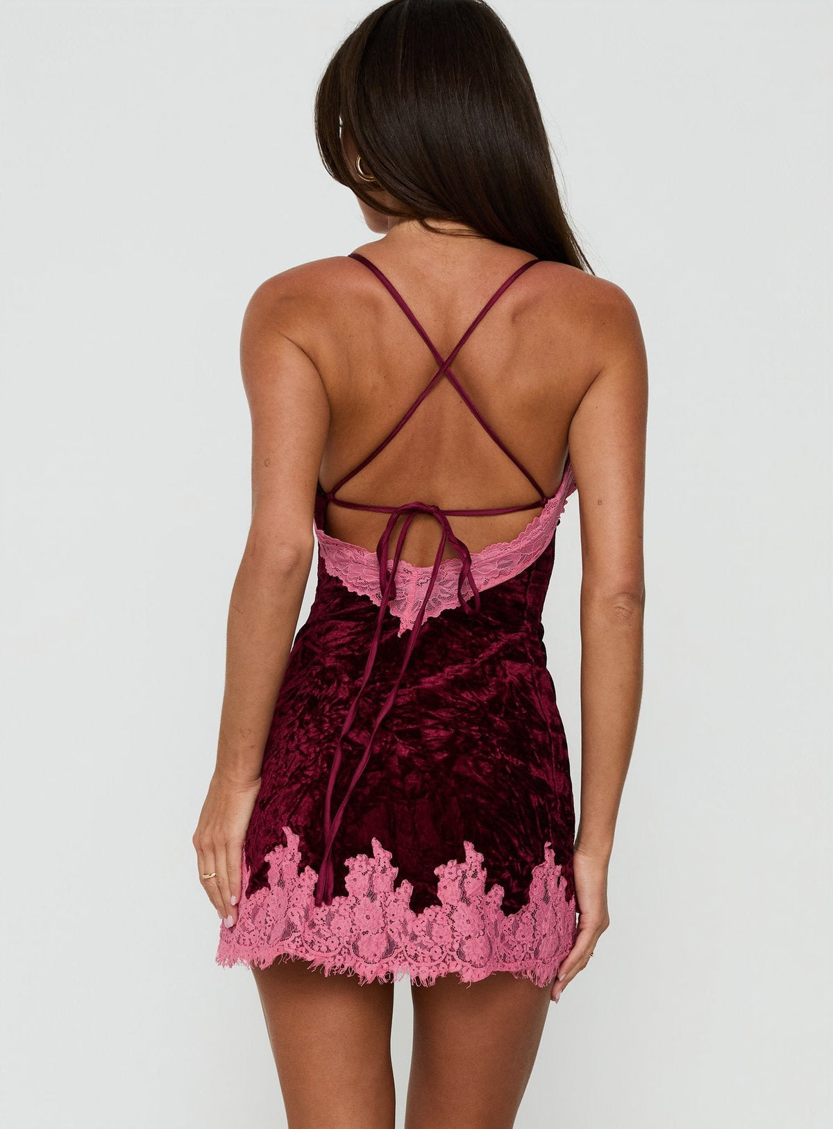 Call My Lover Samt-Spitzen-Mini-Kleid Pflaume / Rosa