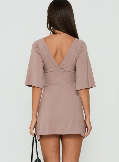 Reyya 3/4-Arm V-Ausschnitt Minikleid Taupe