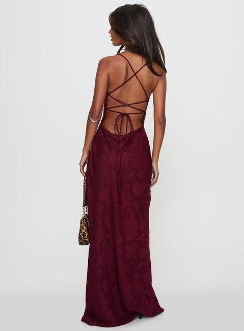 Celena Maxikleid Bordeauxrot Burnout Petite