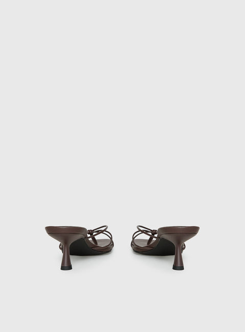Avedon Heels Schokobraun