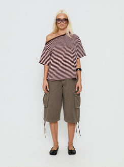 Settle Down One-Shoulder-Top Rosa/Schoko gestreift