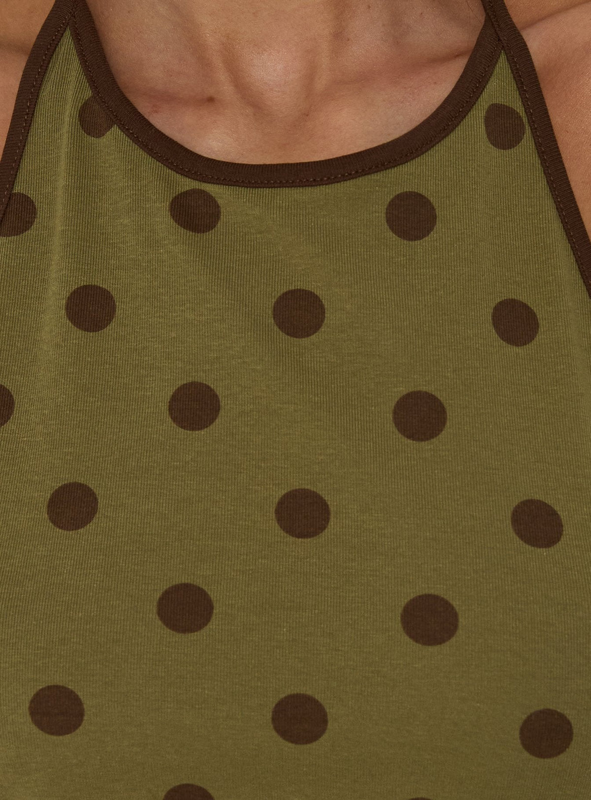 Speranza High-Neck-Neckholder-Top mit grünen Polka Dots