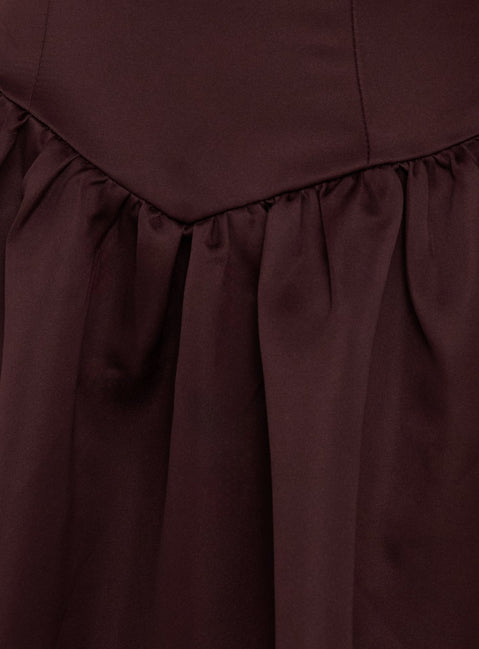 Soft Bloom Trägerloses Maxi-Kleid mit tiefer Taille in Schokobraun
