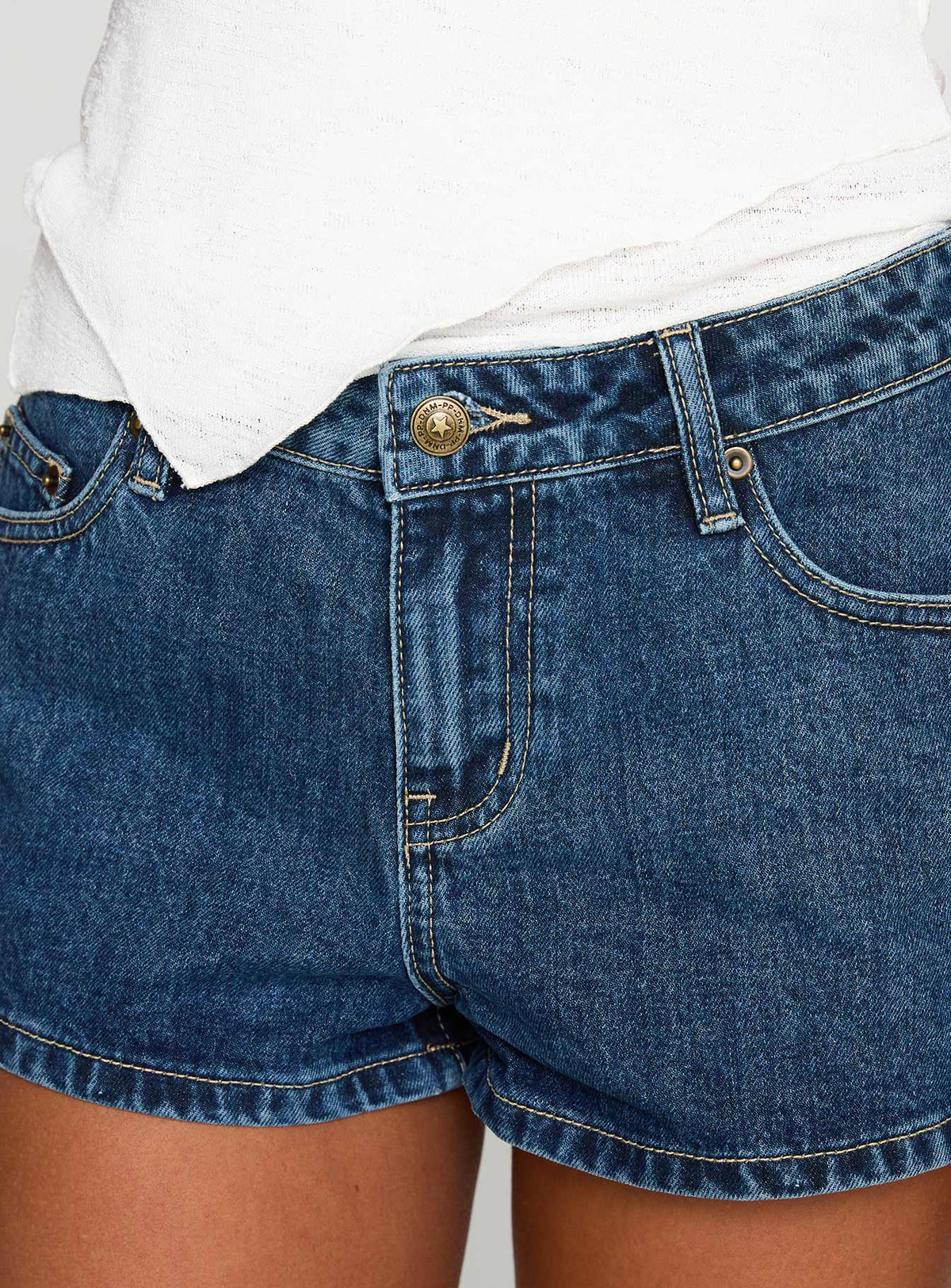 Dreamful Low Rise Mini-Jeans-Shorts, Dunkelblaue Waschung, Groß