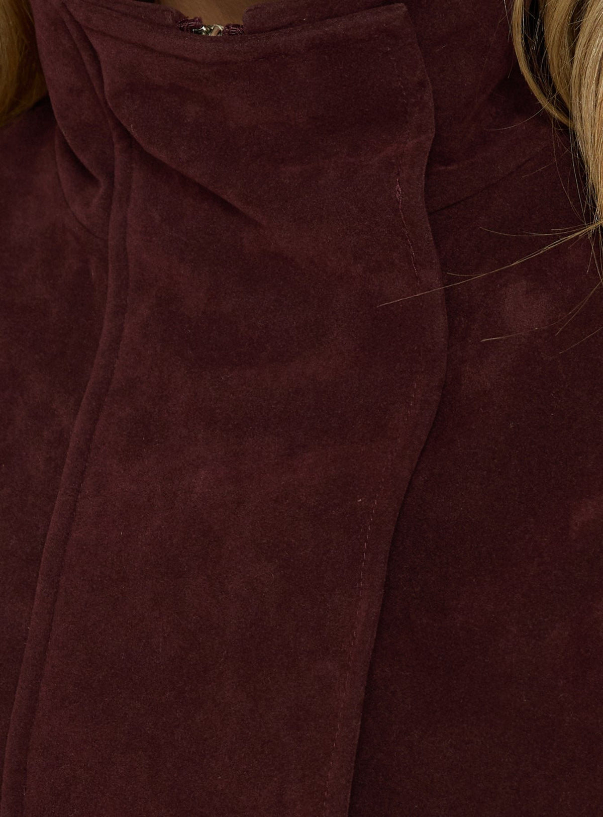 Tayne Trichterhalsjacke Bordeauxrot