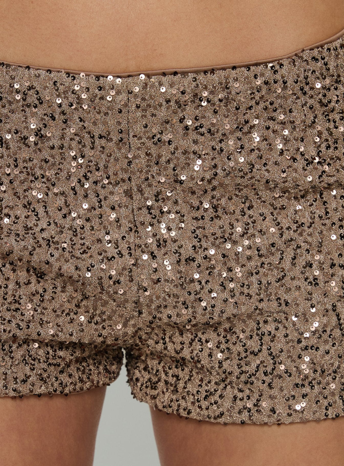 Caius Pailletten-Shorts Braun