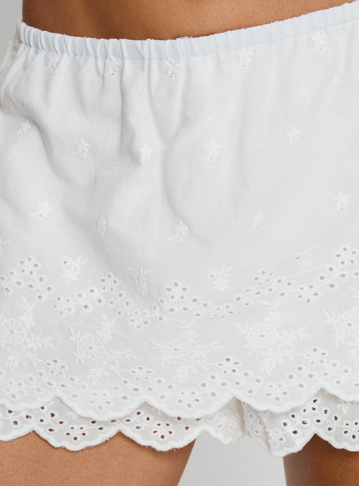 Twin Spirit Broderie Skort Weiß