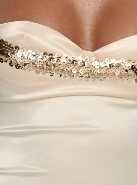 Myrah Layered Pailletten-Top Creme