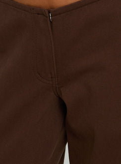 Close-up of the Hereos Mid Rise Baggy Leg Jeans Washed Chocolate womens-jeans zipper detail Princess Polly
