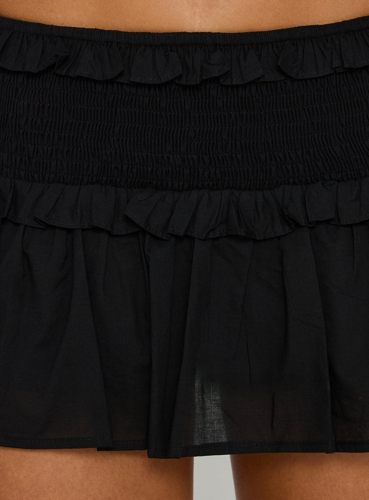 Corabel Stufen-Skort Schwarz