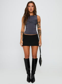 Sparky Mid-Rise Skort Schwarz