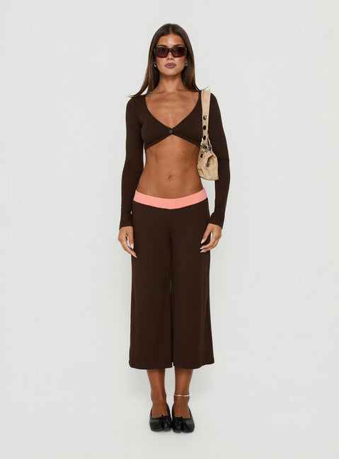 Kassey Gaucho Shorts Koralle / Braun