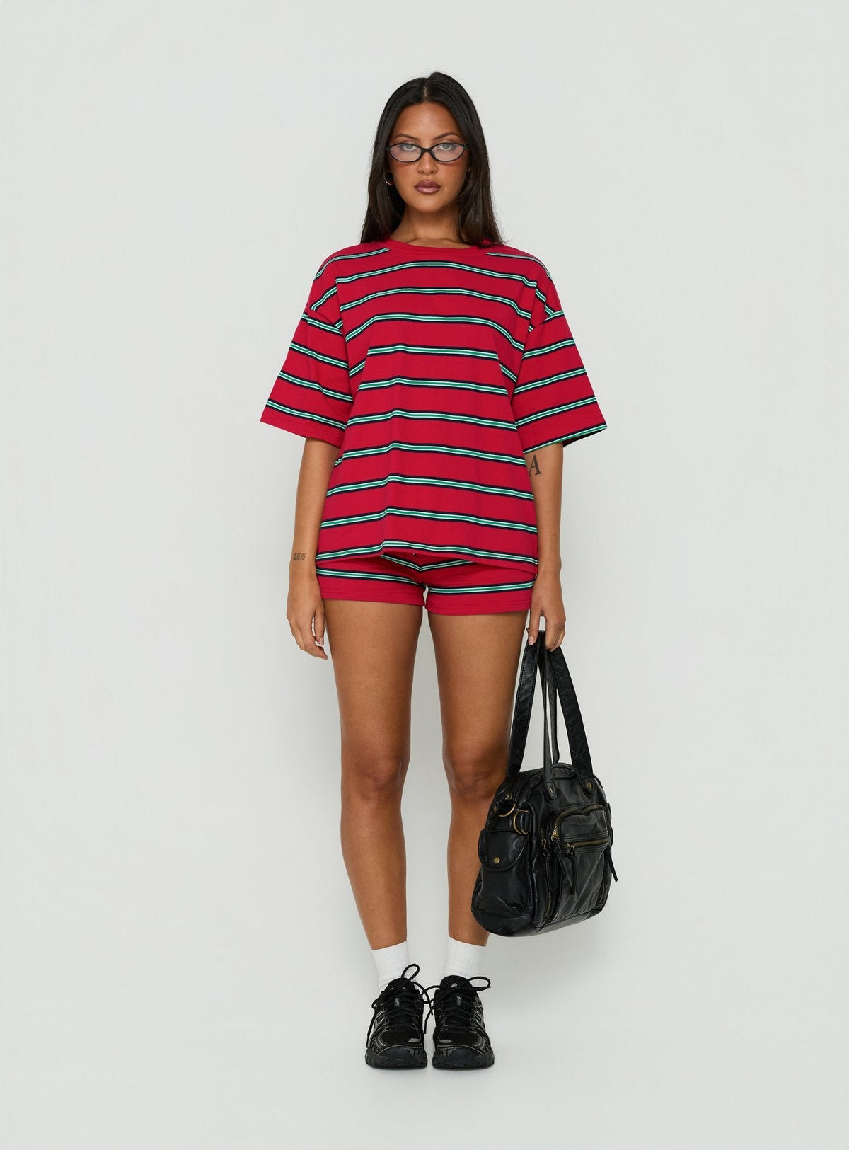 Settle Down Shorts Rot gestreift
