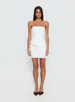 Jenevieve trägerloses Drapier-Minikleid Weiß
