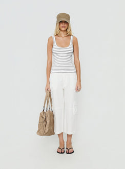 Keep It Light Low Back Vest Top Weiß / Grau gestreift