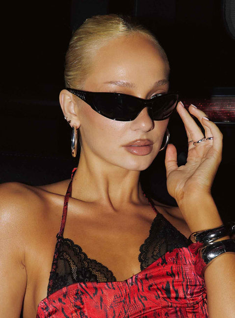 Rave On Sunglasses Black